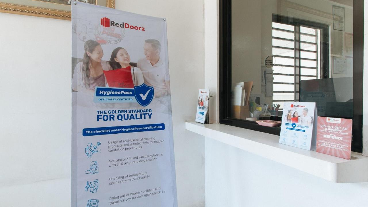 Reddoorz Near Sm Bicutan Hotel Paranaque City Kültér fotó