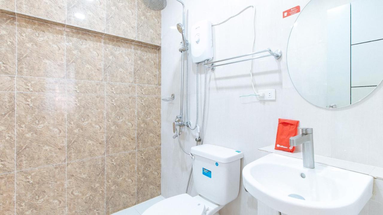 Reddoorz Near Sm Bicutan Hotel Paranaque City Kültér fotó