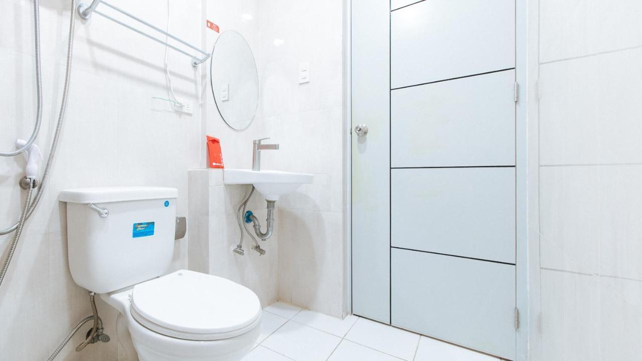 Reddoorz Near Sm Bicutan Hotel Paranaque City Kültér fotó