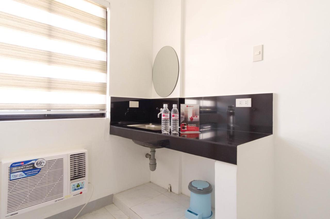 Reddoorz Near Sm Bicutan Hotel Paranaque City Kültér fotó